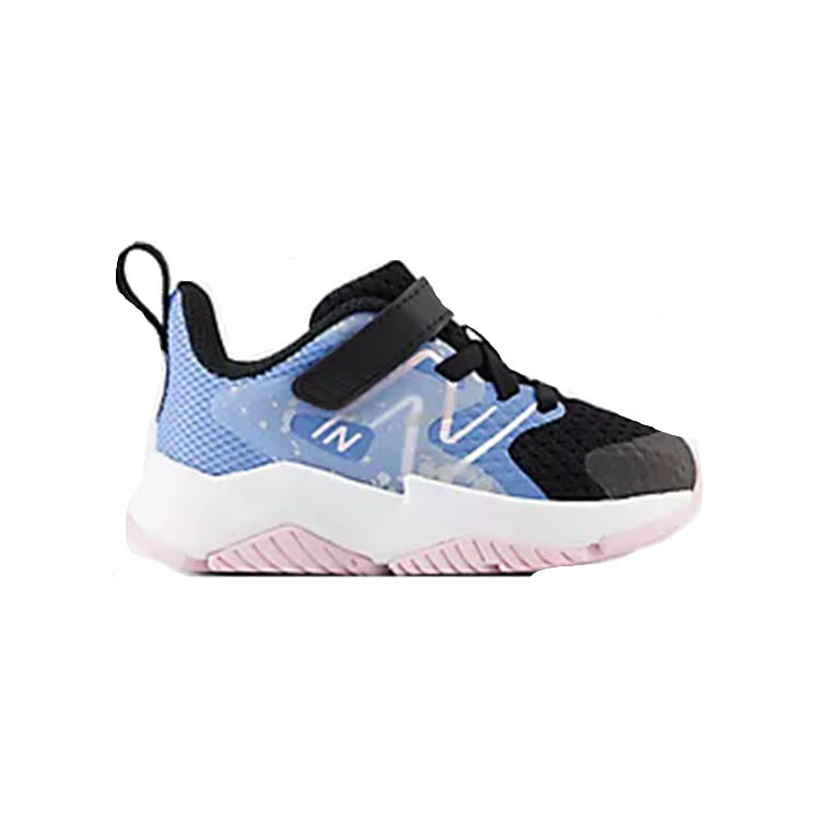 A child's sneaker with blue mesh, black trim, a pink sole, and velcro straps, displayed against a plain white background. It's designed for plush comfort and perfect as a New Balance Rave Run V2 Black/Blue - Kids sneaker.