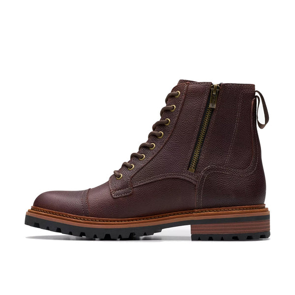 Classic Clark\'s Brown Leather Men\'s Boots.. Very Nice!! Bought New ..12M Men main image 3