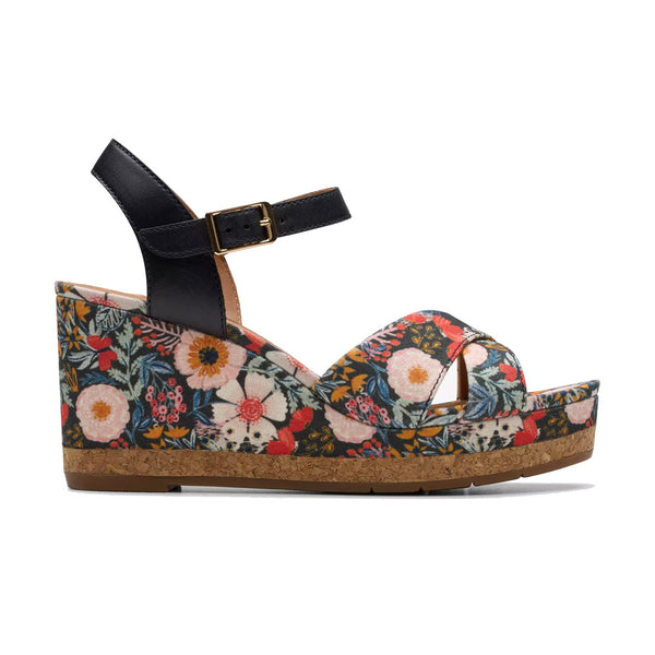 CLARKS CHICLY FLORAL SANDAL BLACK FLORAL - WOMENS - Lamey Wellehan