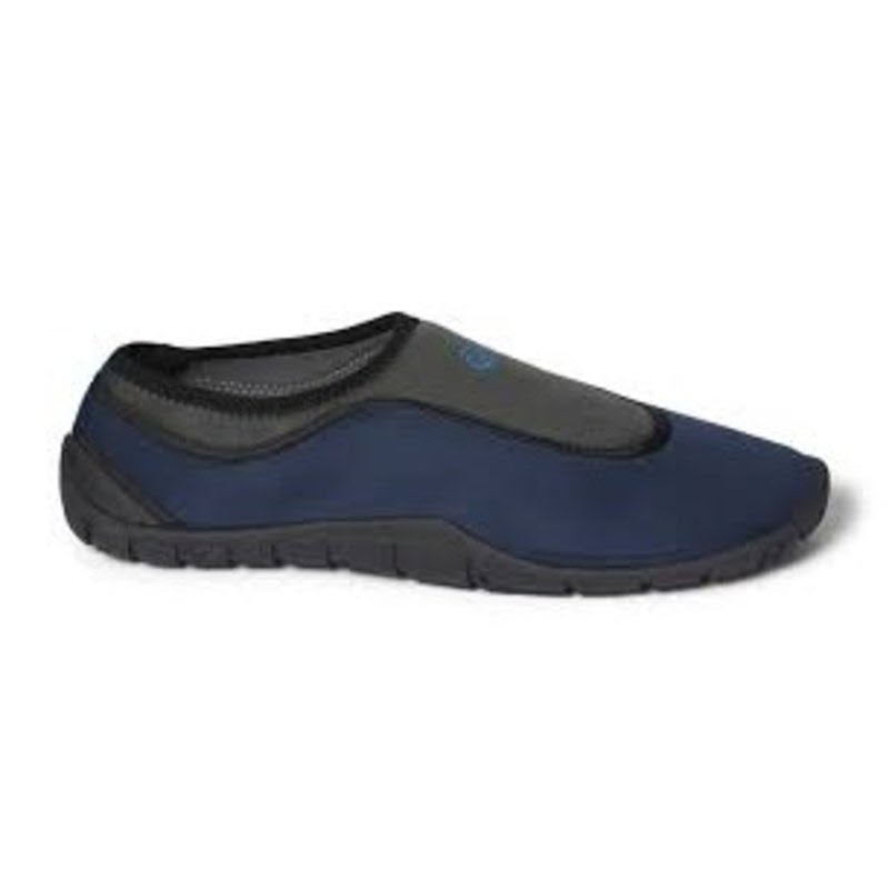 A single Rafters Belize Slip On Indigo - Mens water shoe with a black, durable outsole.