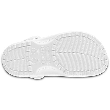 Sole of a water-friendly Crocs Cayman White - Mens shoe with textured treads and brand logo embossed in the center.