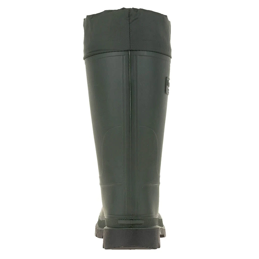 Kamik insulated rubber boot standing upright against a white background.