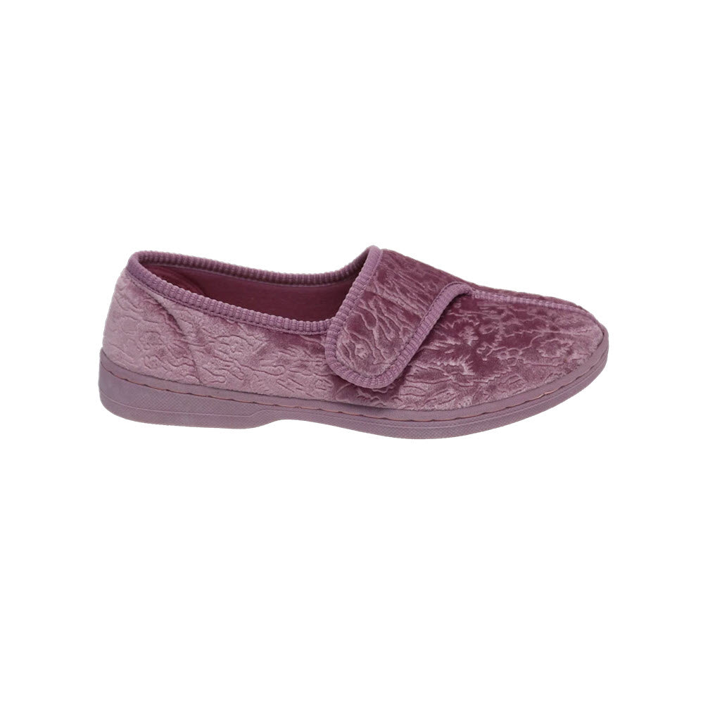 A single Foamtreads Jewel 2 dusty rose orthopedic slipper with a velcro strap and velour upper, displayed against a white background.