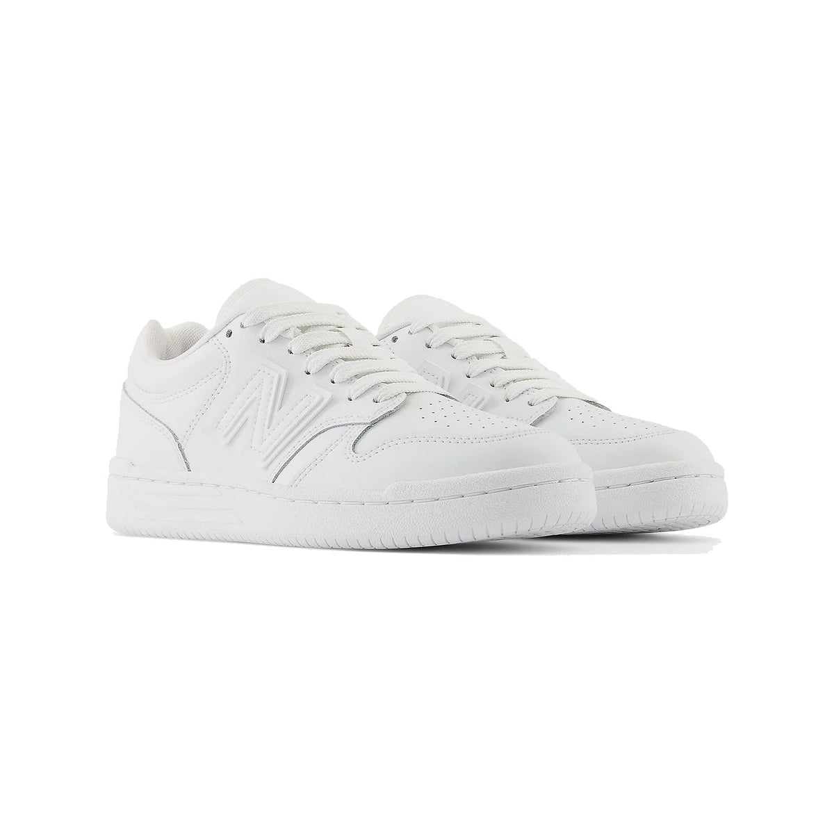 A pair of New Balance Kids 480 sneakers crafted from high-performance synthetic materials, displayed on a white background.
Product Name: NEW BALANCE 480 WHITE - KIDS
Brand Name: New Balance