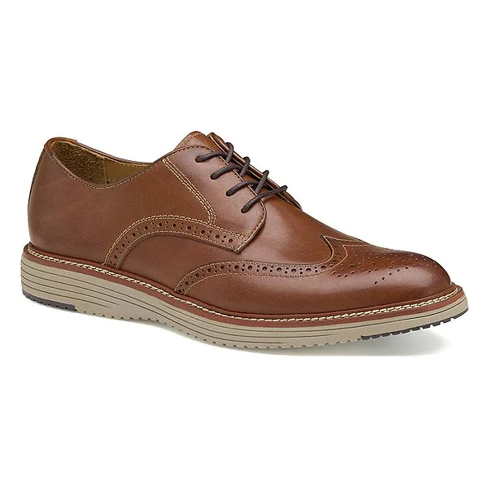 Brown leather brogue shoe with lace-up front and a TRUFOAM memory foam footbed, displayed against a plain background.
Product Name: Johnston &amp; Murphy Upton Wingtip Tan - Mens
Brand Name: Johnston &amp; Murphy