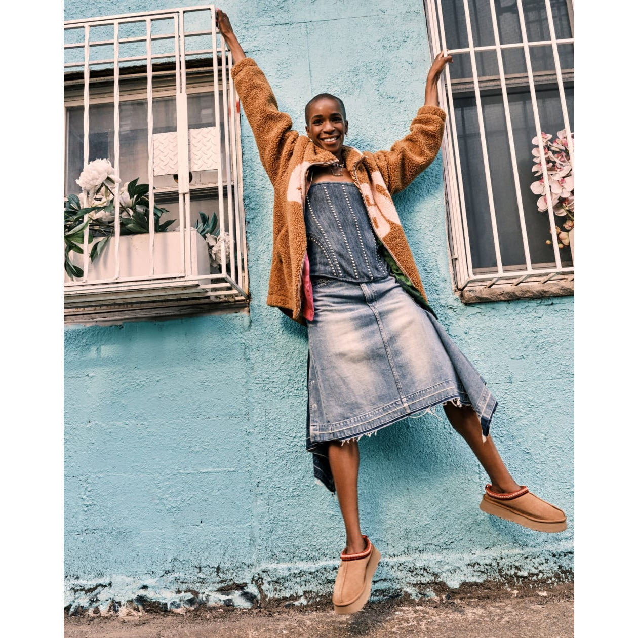 UGG TAZZ CHESTNUT - WOMENS - Lamey Wellehan Shoes