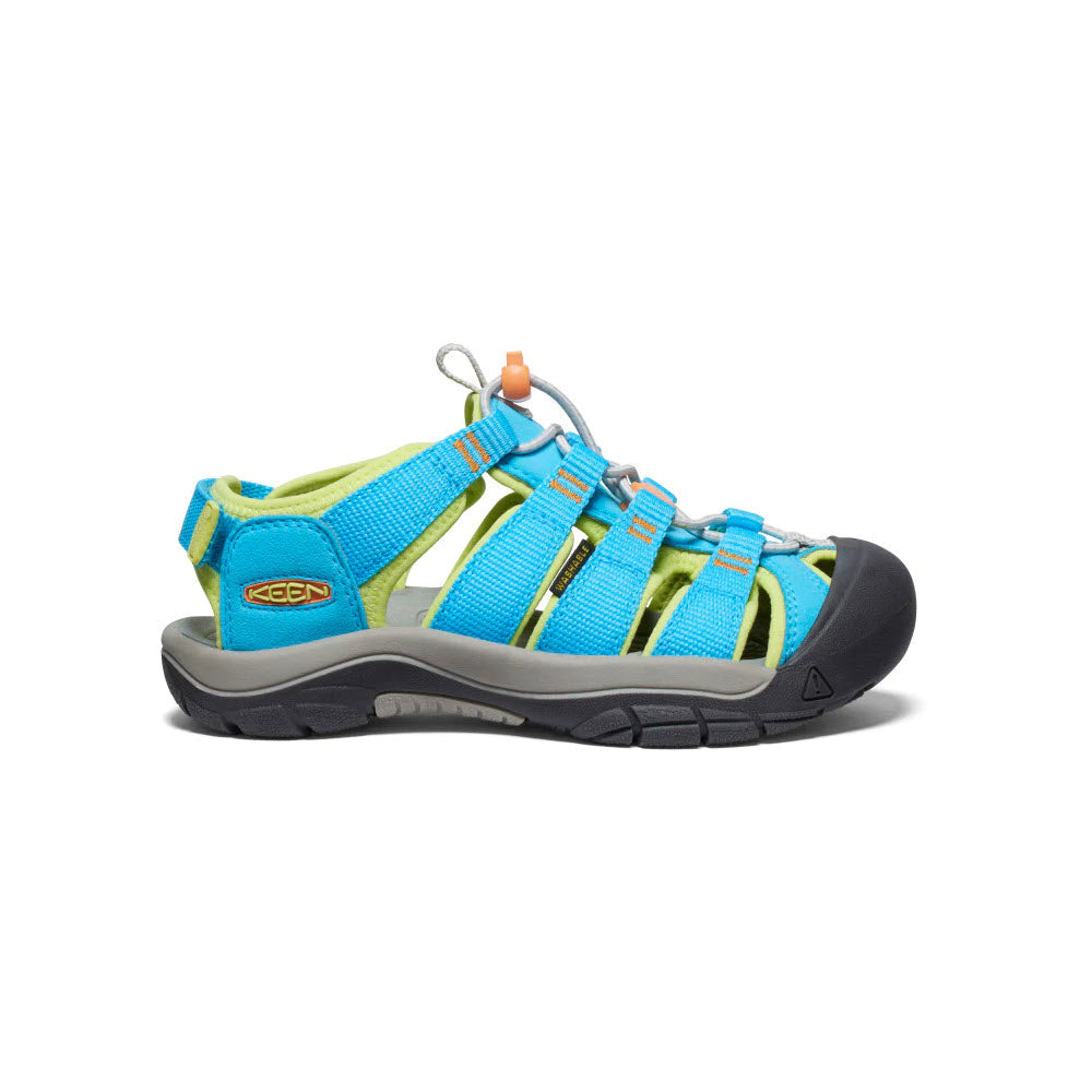 A single Keen Newport Boundless Youth Blue Atoll kids&#39; adventure sandal, featuring multiple straps including an adjustable heel strap and a protective black toe cap, isolated on a white background.