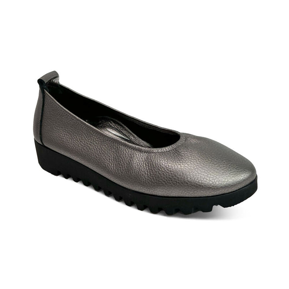 A single Aetrex Brianna Pewter ballet flat with arch support and a black rubber sole, isolated on a white background.