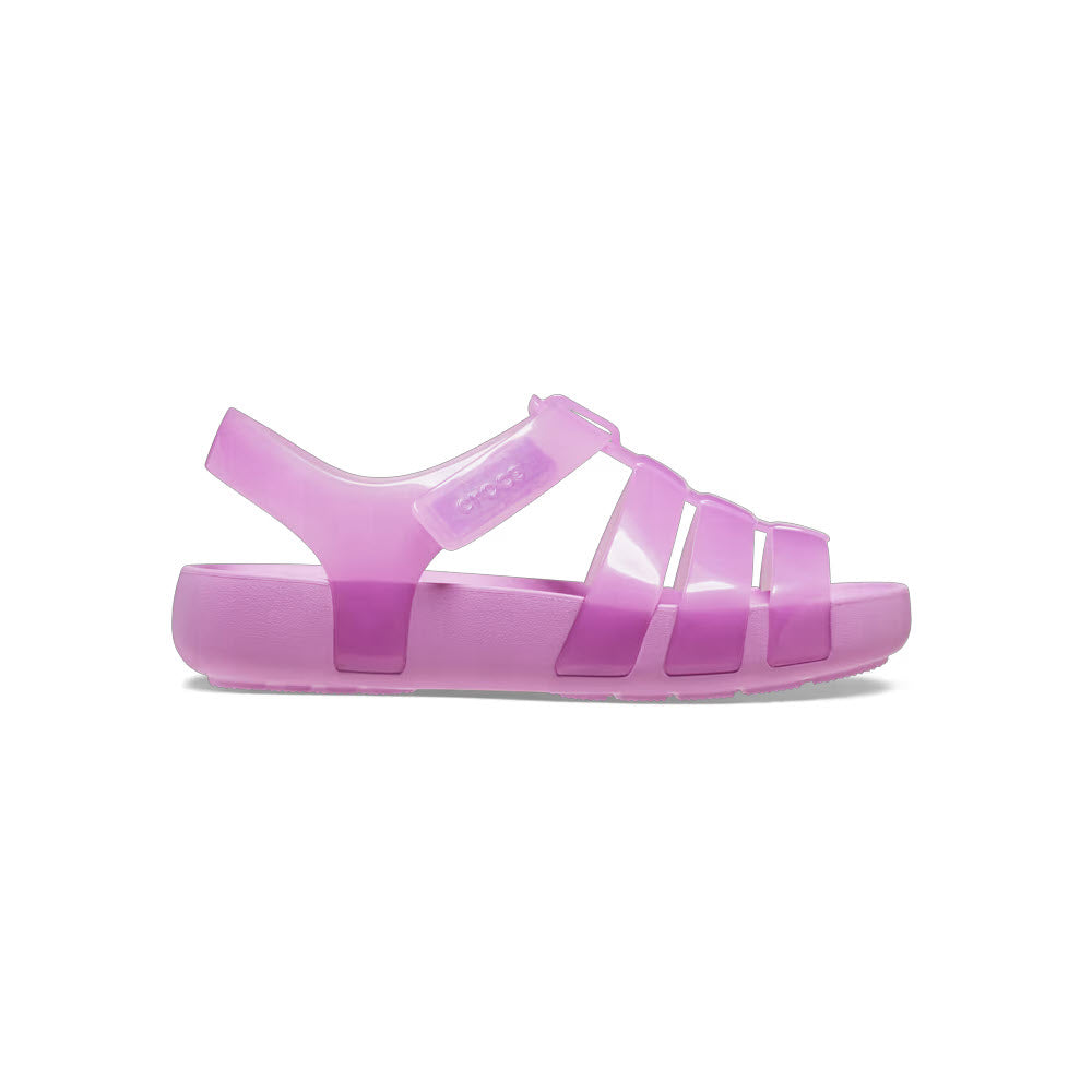 A single Crocs Isabella Jelly Bubble - Kids with glitter TPU straps, displayed against a white background.