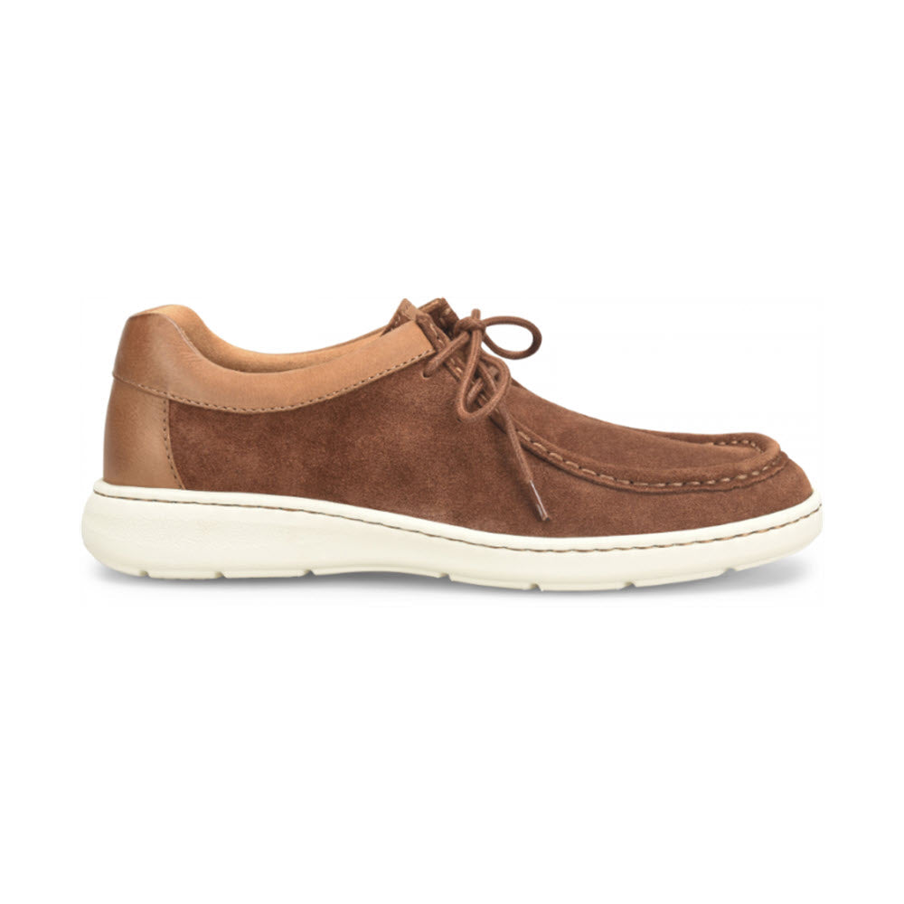 Side view of a Born men&#39;s casual lace-up shoe with suede and smooth leather textures, featuring chukka styling and a white sole.