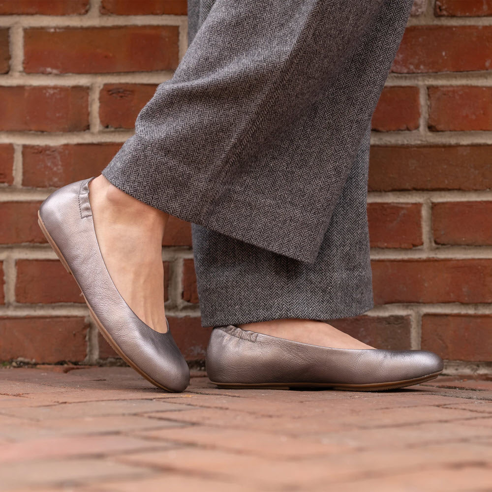 pewter dress shoes for women Dansko Women's Mollie Ballet Flat, Pewter Metallic / 38 / M