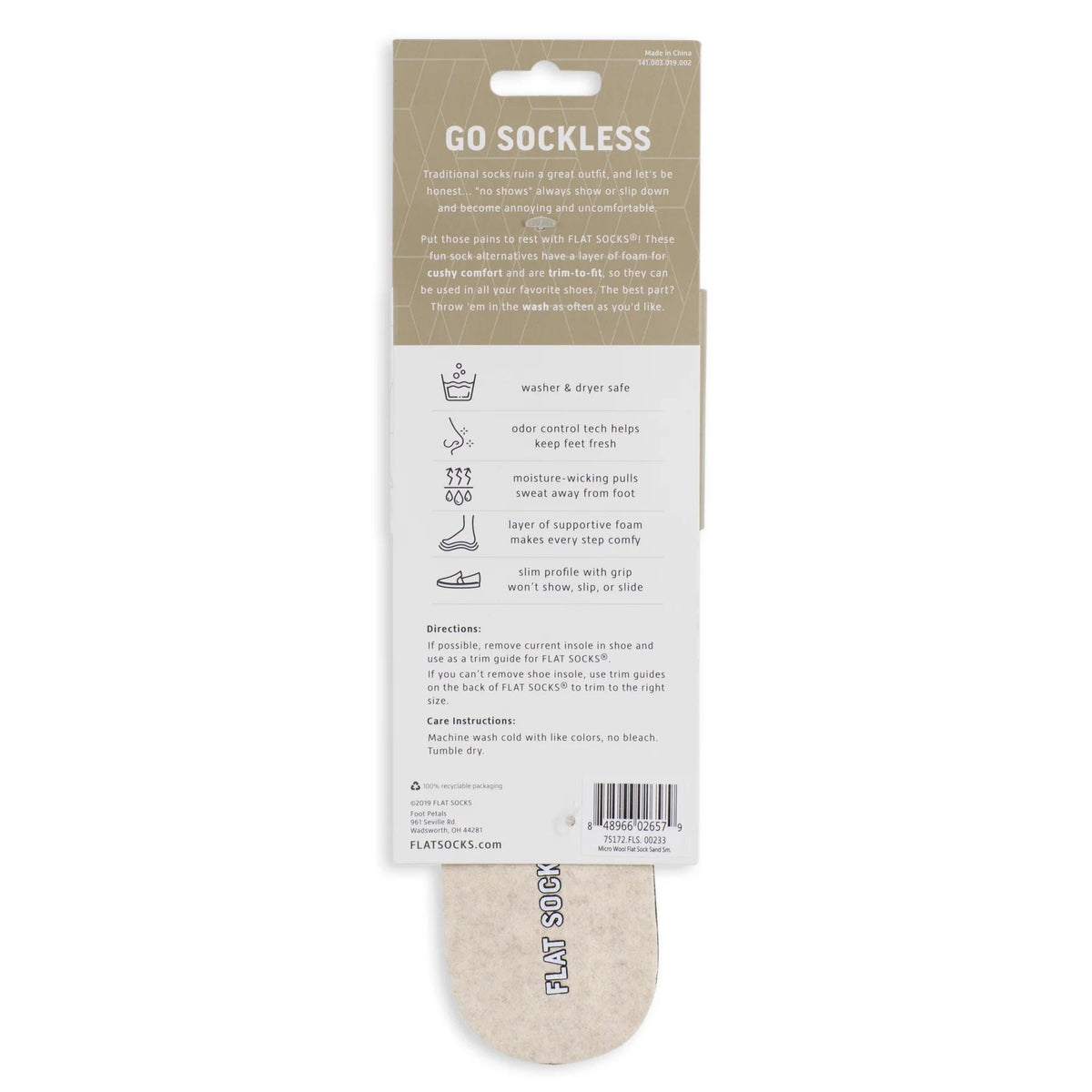 Packaging of FLAT SOCKS SAND MICRO WOOL - WOMENS odor control shoe inserts featuring trim-to-fit design, displaying product features and usage instructions.