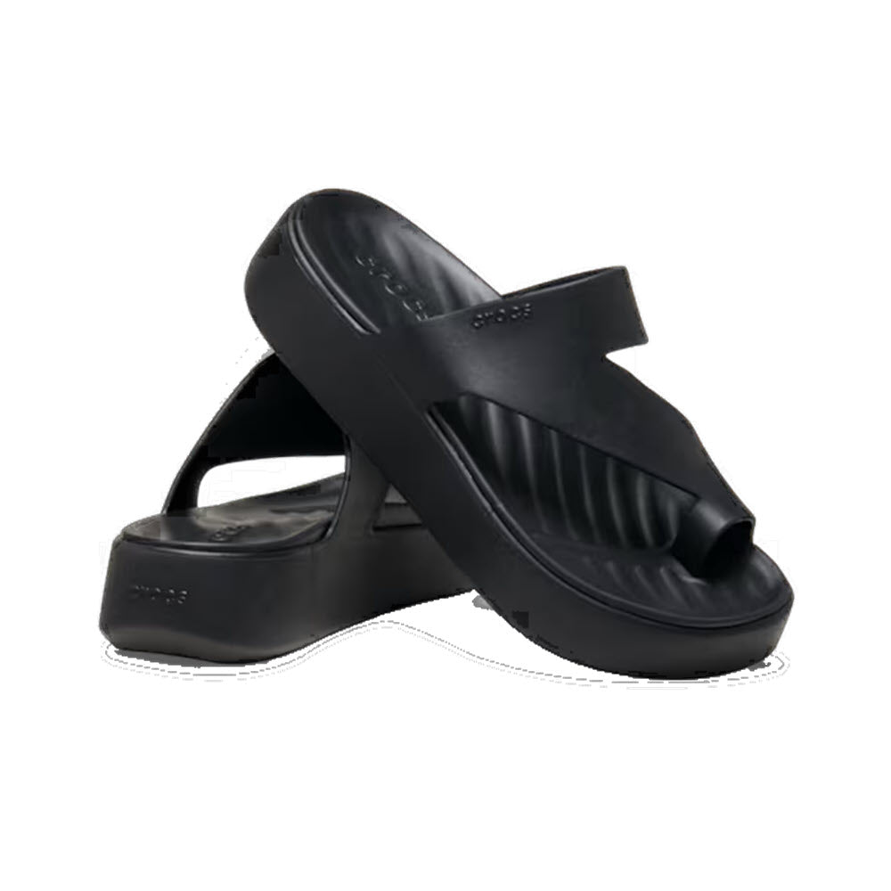 CROCS GETAWAY PLATFORM TOE LOOP BLACK - WOMENS