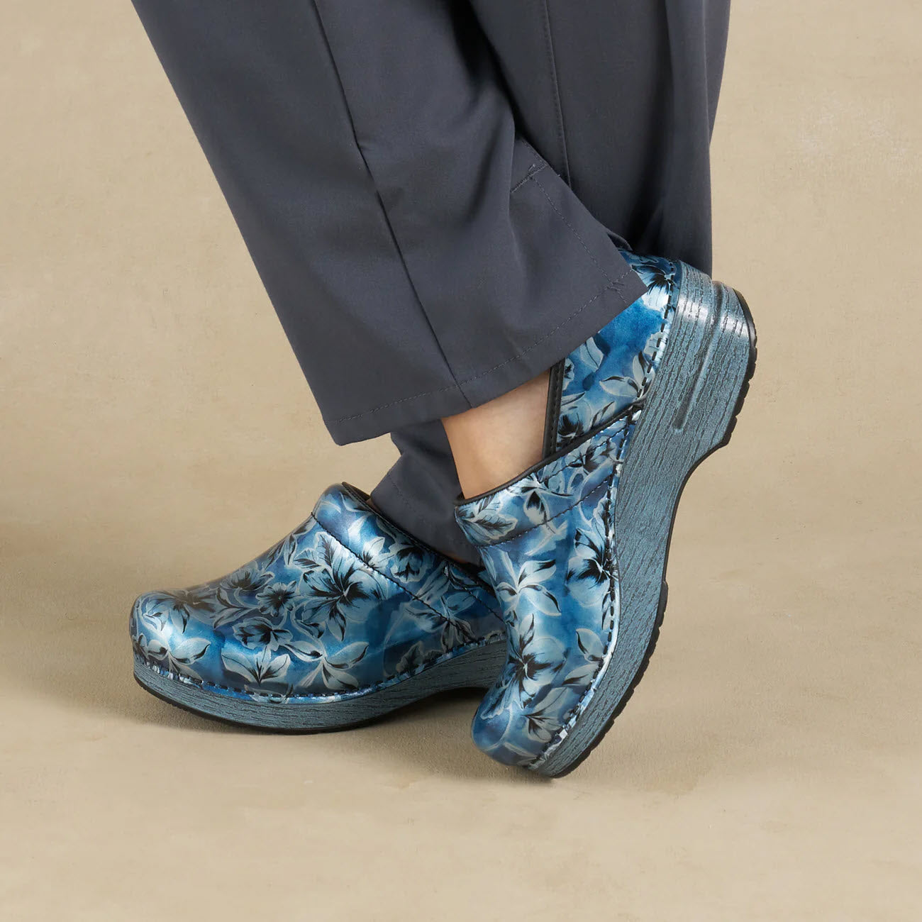 DANSKO PROFESSIONAL BLUE VINE PATENT - WOMENS - Lamey Wellehan Shoes
