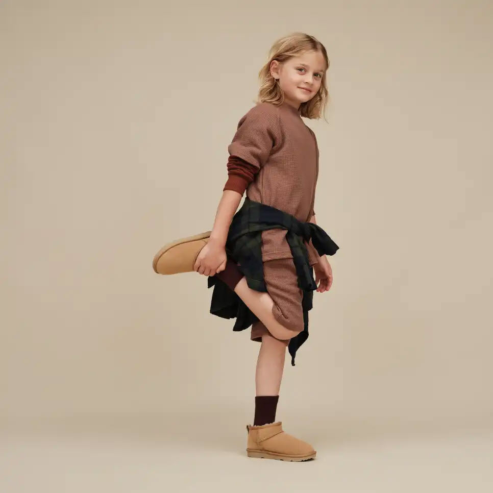 UGG CLASSIC ULTRA MINI BURNT CEDAR - KIDS