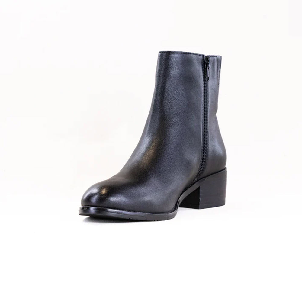 SALVIA GWEN BLACK - WOMENS