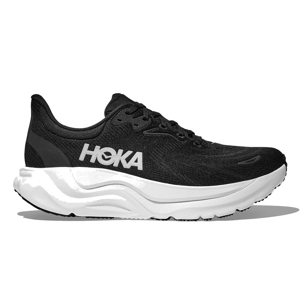 HOKA ARAHI 8 BLACK/WHITE - WOMENS