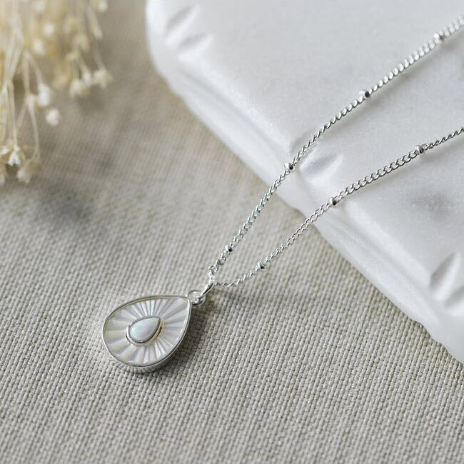GLEE DEWDROP NECKLACE OPALITE SILVER