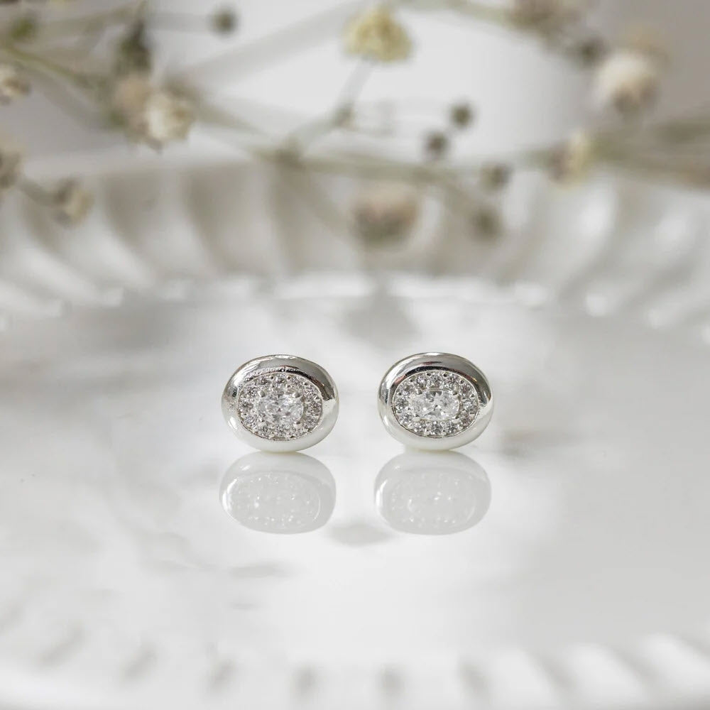 GLEE COLETTE STUD EARRINGS SILVER