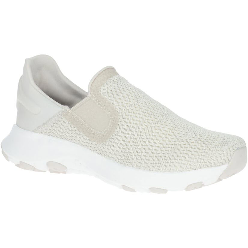 A single white Merrell Cloud Moc Vent Moonbeam sneaker with a breathable mesh upper and chunky sole.