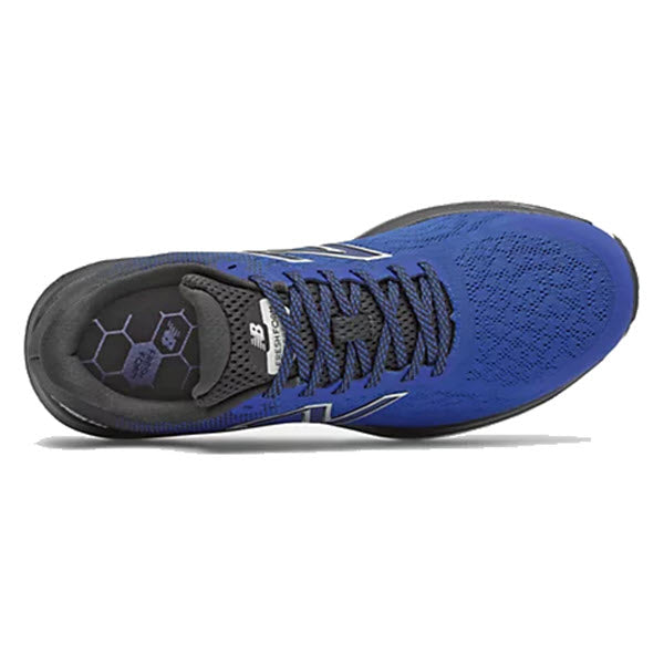 Top view of a men&#39;s running shoe, the New Balance FreshFoam 680v7, with laces.