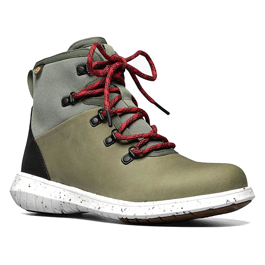 Men&#39;s green high-top waterproof hiking boots with red laces and a white sole.

Men&#39;s Bogs Juniper Hiker Loden boots with red laces and a white sole.