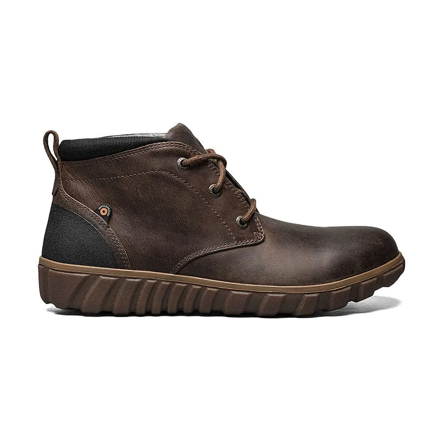 A single BOGS CLASSIC CHUKKA COGNAC - MENS with a rubber sole.