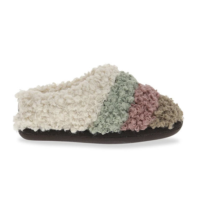 A single STAHEEKUM CLEMSON NATURAL MULTI - KIDS fuzzy scuff slipper with a memory foam insole against a white background.